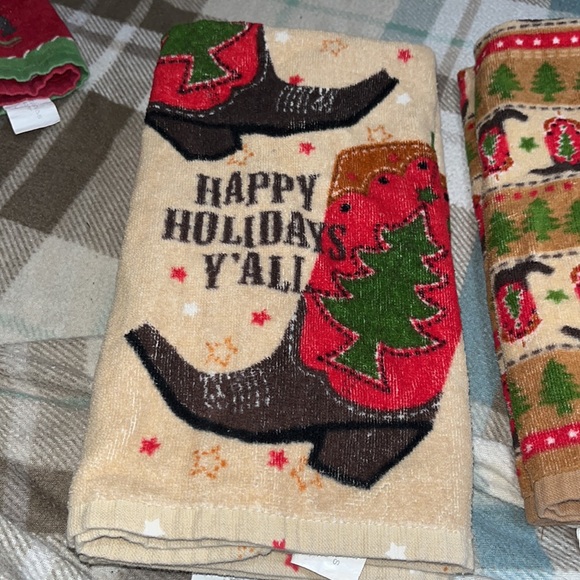 8 Christmas WESTERN hand towels kitchen & one bath finger...